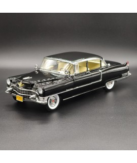 Cadillac Fleetwood Series 60 1955 The Godfather 1:18