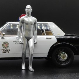 Chevrolet Caprice Police Car With T-1000 Figure 1987 Terminator 2 - Judgment Day 1:18