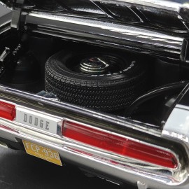 Dodge Challenger R/T 1970 1:18