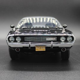 Dodge Challenger R/T 1970 1:18