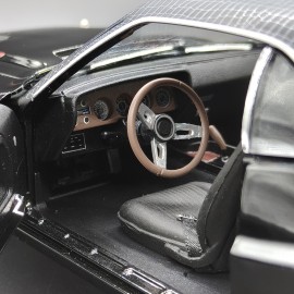 Dodge Challenger R/T 1970 1:18