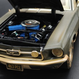 Ford Mustang Coupe 1967 Creed II 1:18