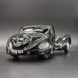 Bugatti T57SC Atalante 1937 1:18