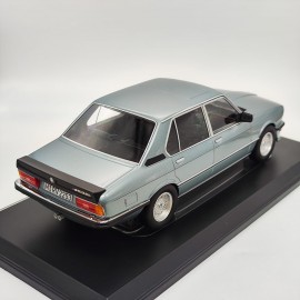 BMW M 535i E12 1:18