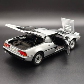 BMW M1 1978 1:18