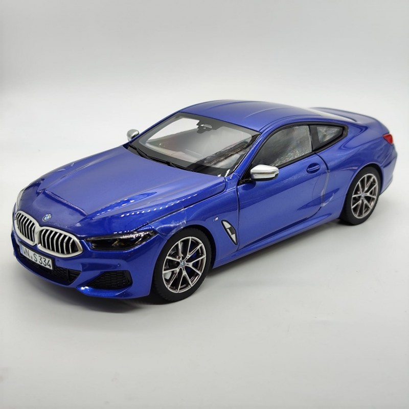 BMW M850i 2019 1:18