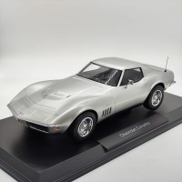 Chevrolet Corvette 1:18