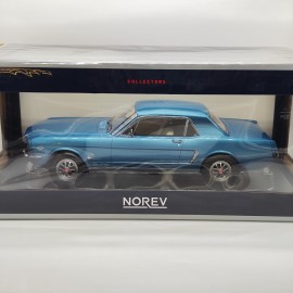 Ford Mustang Hardtop Coupe 1:18