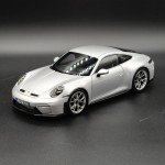 Porsche 911 GT3 Touring 1:18