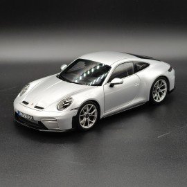 Porsche 911 GT3 Touring 1:18