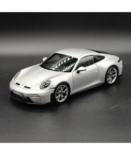 Porsche 911 GT3 Touring 1:18