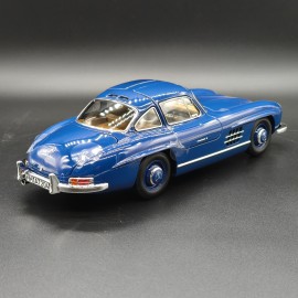 Mercedes 300 SL Coupe Gullwing W198 1954 1:18