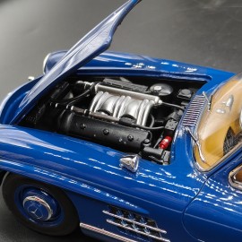 Mercedes 300 SL Coupe Gullwing W198 1954 1:18