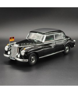 Mercedes 300 W186 Konrad Adenauer 1955 1:18