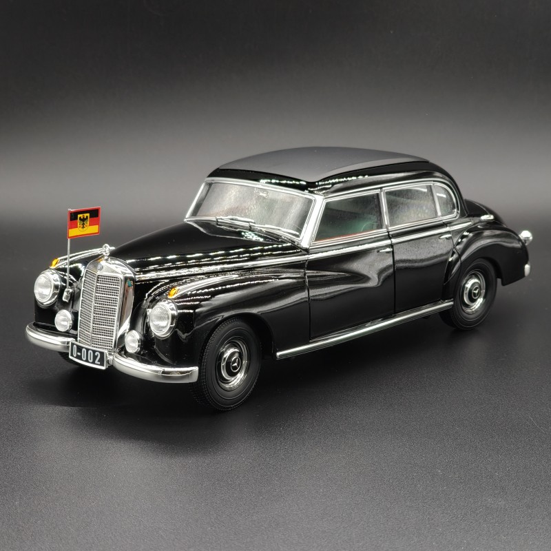 Mercedes 300 W186 Konrad Adenauer 1955 1:18