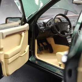 Mercedes C Class W202 1993 1:18
