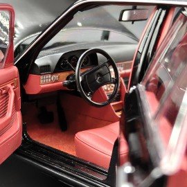 Mercedes W126 560 SEL 1991 1:18
