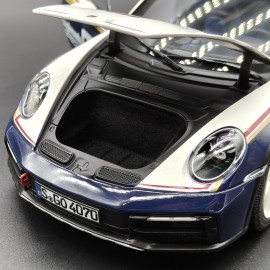 Porsche 911 992 Dakar Roughroads #953 1:18