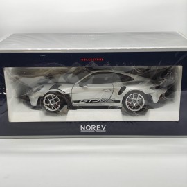 Porsche 911 GT3 RS wWeissach Pack 2022 GT 1:18