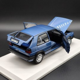 Volkswagen Golf II 1:18