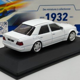 Mercedes W124 E500 AMG E60 1:43