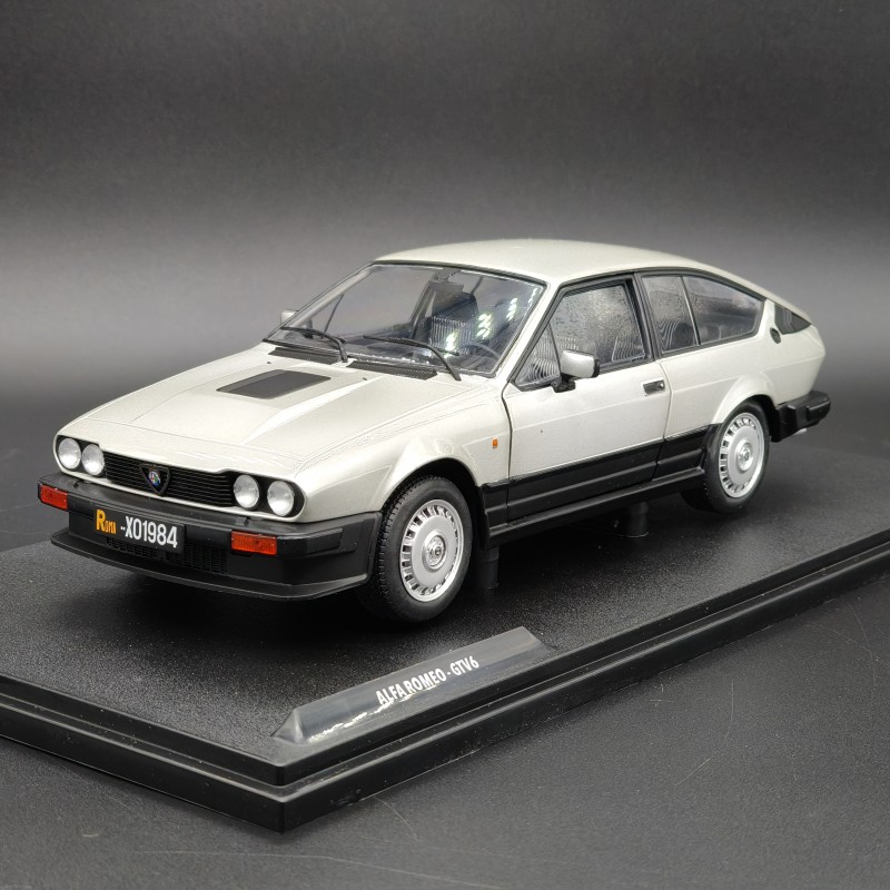 Alfa Romeo GTV6 1:18