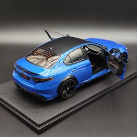 Alfa Romeo Giulia GTA 1:18