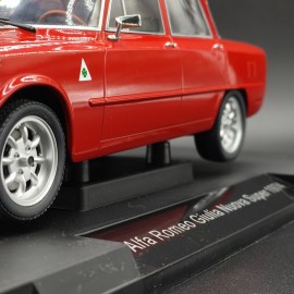 Alfa Romeo Giulia Nuova Super 1974 1:18