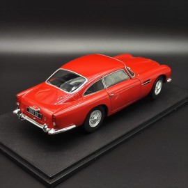 Aston Martin DB5 1:18