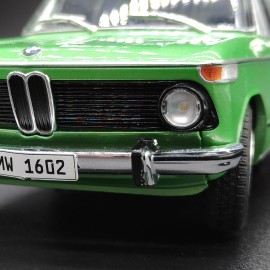 BMW 1602 1:18