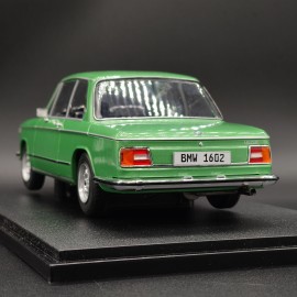 BMW 1602 1:18