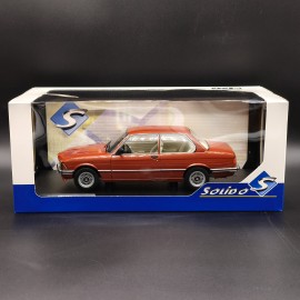 BMW 323i E21 1:18
