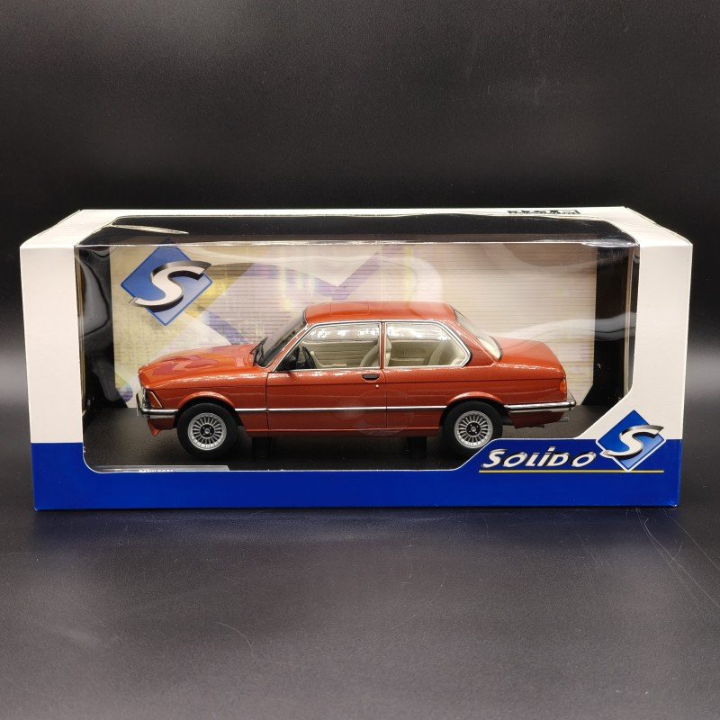 Voiture Miniature Solido 1:18 - BMW E21 323I Marron Métallisé - Modèle Die-Cast Détailé Avec Socle - Idée Cadeau Collection - 4