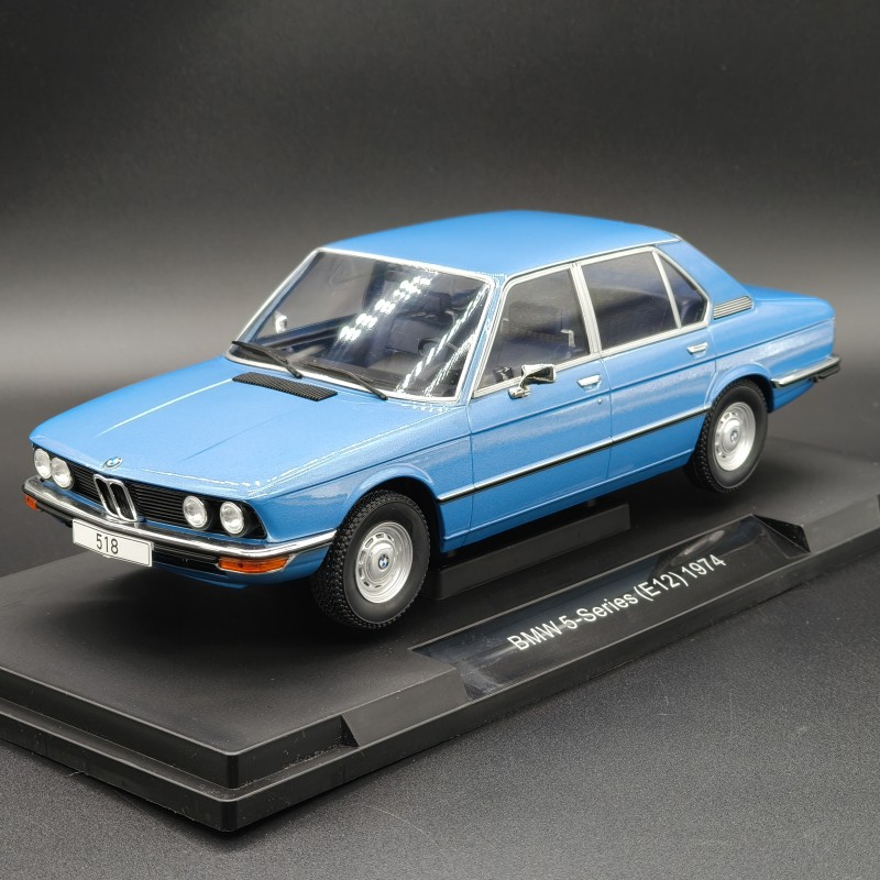 BMW 5 Series E12 1974 1:18