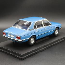 BMW 5 Series E12 1974 1:18