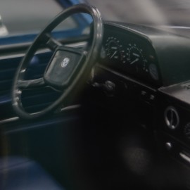 BMW 5 Series E12 1974 1:18