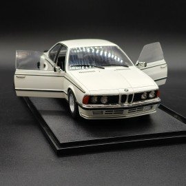 BMW 635 CSI E24 1:18