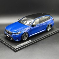 BMW M5 Touring G99 1:18