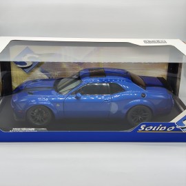 Dodge Challenger RT Scat Pack Widebody 1:18