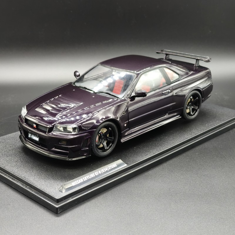 Nissan Skyline GT-R R34 Ztune 1:18