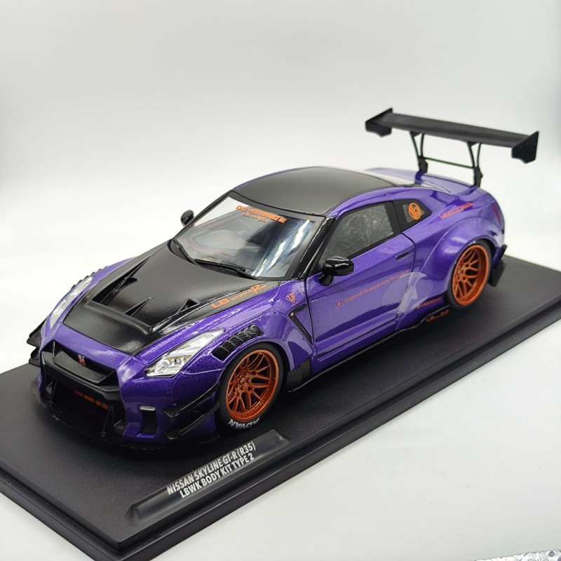 Nissan Skyline GT-R R35 LBWK Body Kit Type 2 1:18