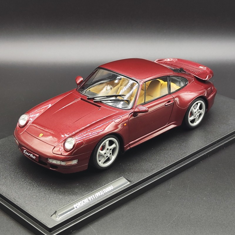 Porsche 911 993 Turbo 1:18