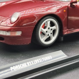 Porsche 911 993 Turbo 1:18