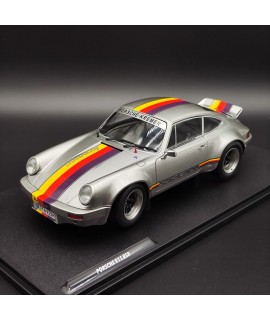 Porsche 911 RSR 1:18