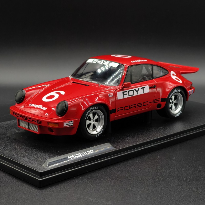 Porsche 911 RS 3.0 Iroc 1974 1:18