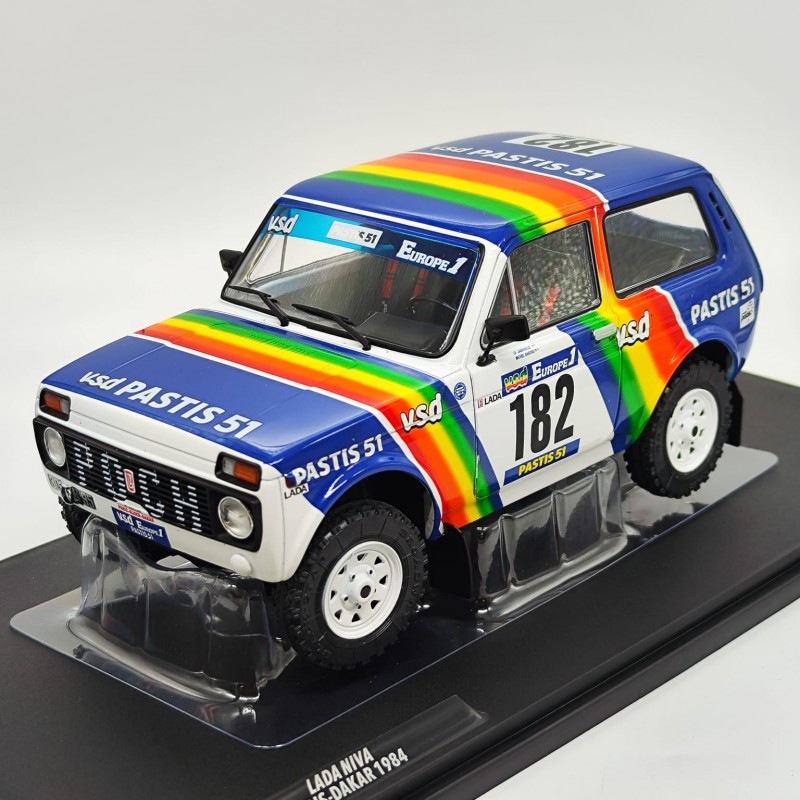 VAZ Lada Niva Paris-Dakar 1984 1:18