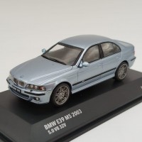 BMW E39 M5 1:43