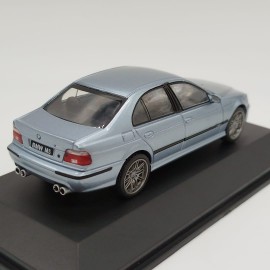 BMW E39 M5 1:43