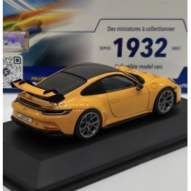 Porsche 911 992 GT3 1:43