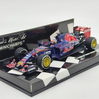 Toro Rosso STR10 Renault M. Verstappen 2015 (Limited 702) 1:43